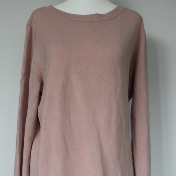 π3 for $15π Cute & Comfy Soft Pink Sweater Dress - Picture 6 of 7